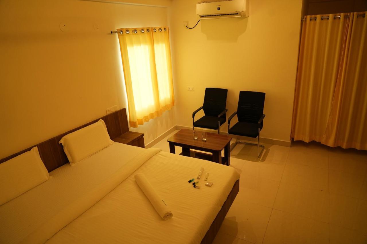 5 Star Grand- Premium Hotel Shamshabad Exterior photo